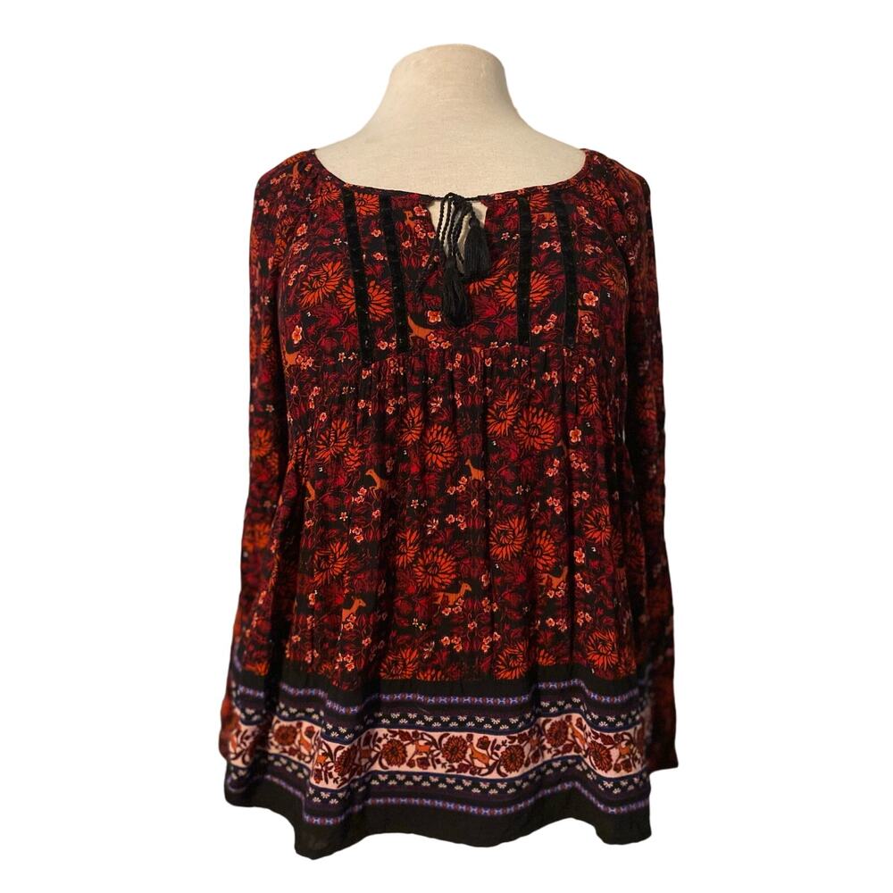 Women’s boho blouse sz M. Fall color floral, flowy. Old Navy like new.